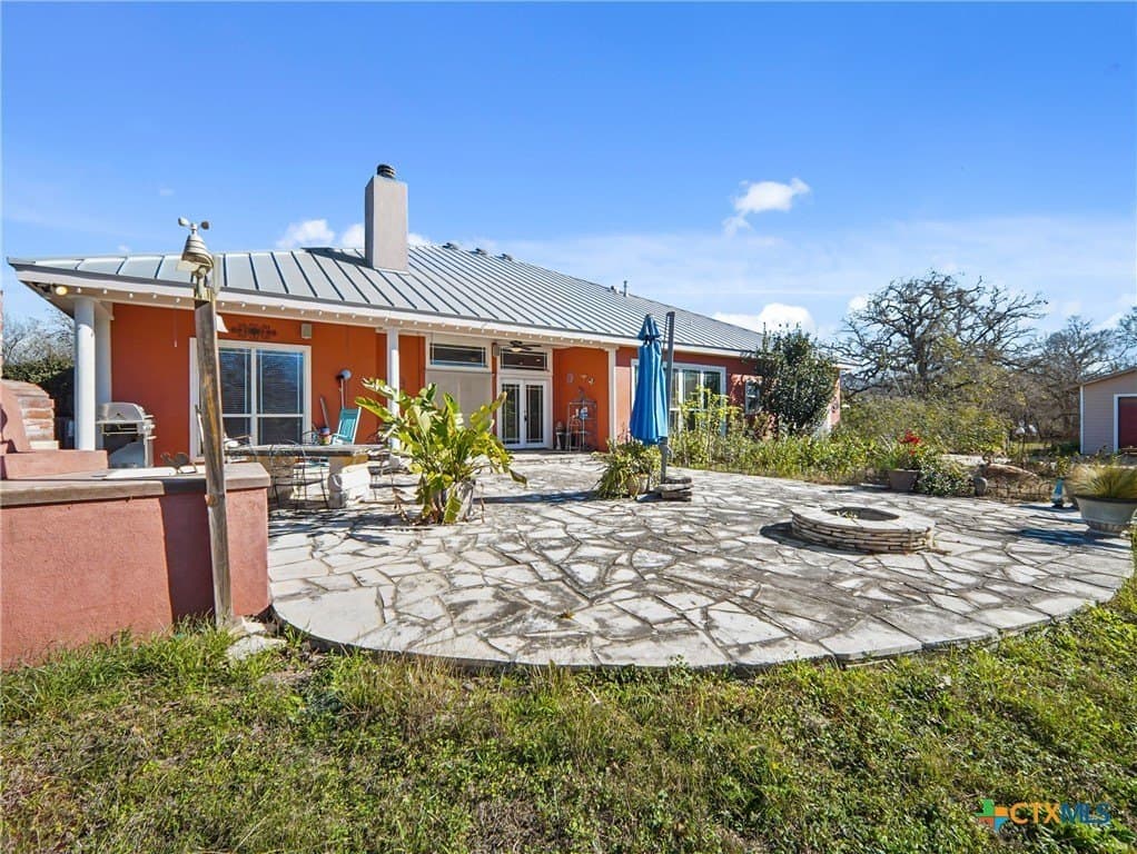 11.86 acres in Gonzales County - photo 8
