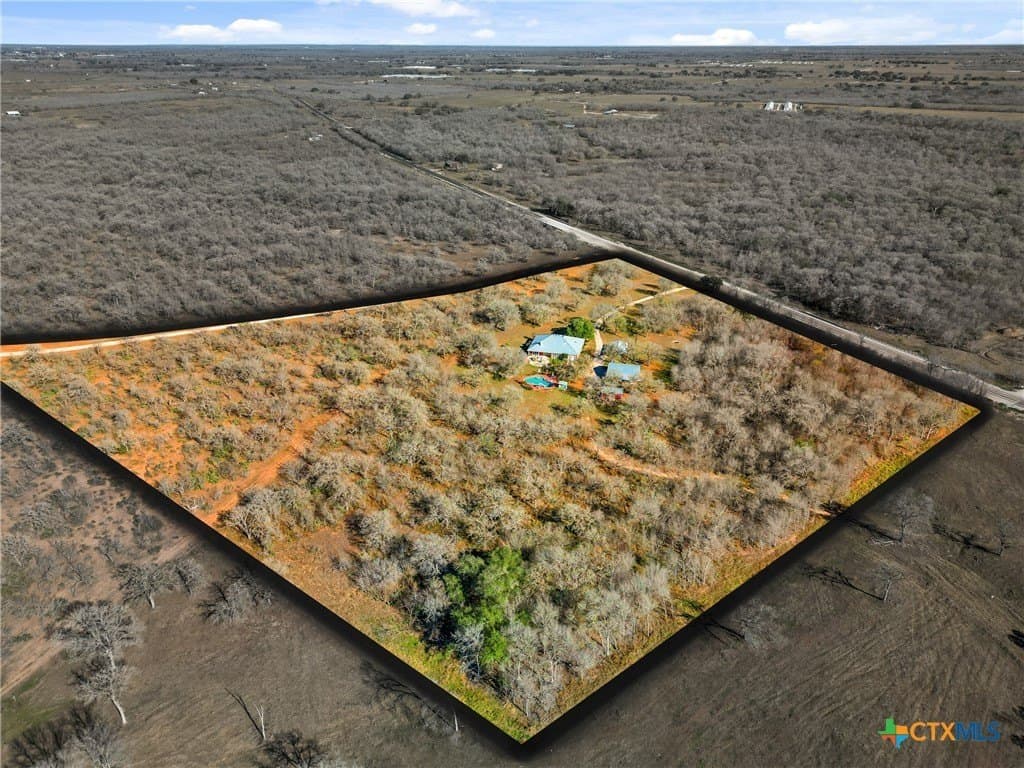 11.86 acres in Gonzales County - photo 46