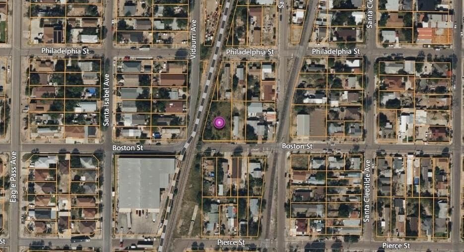 0.27 acres in Webb County - photo 3