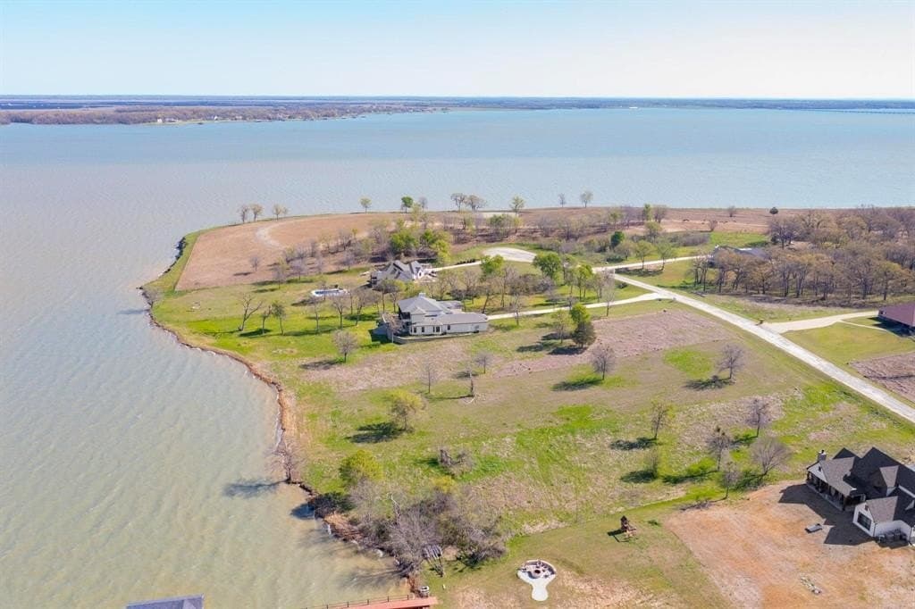 1.04 acres in Navarro County - photo 17