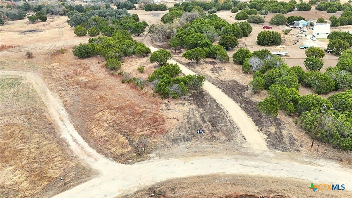5.72 acres in Burnet County - photo 5