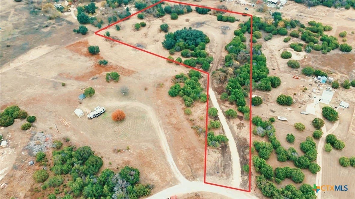 5.72 acres in Burnet County - photo 4