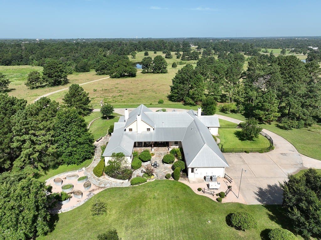 108.65 acres in Austin County - photo 24