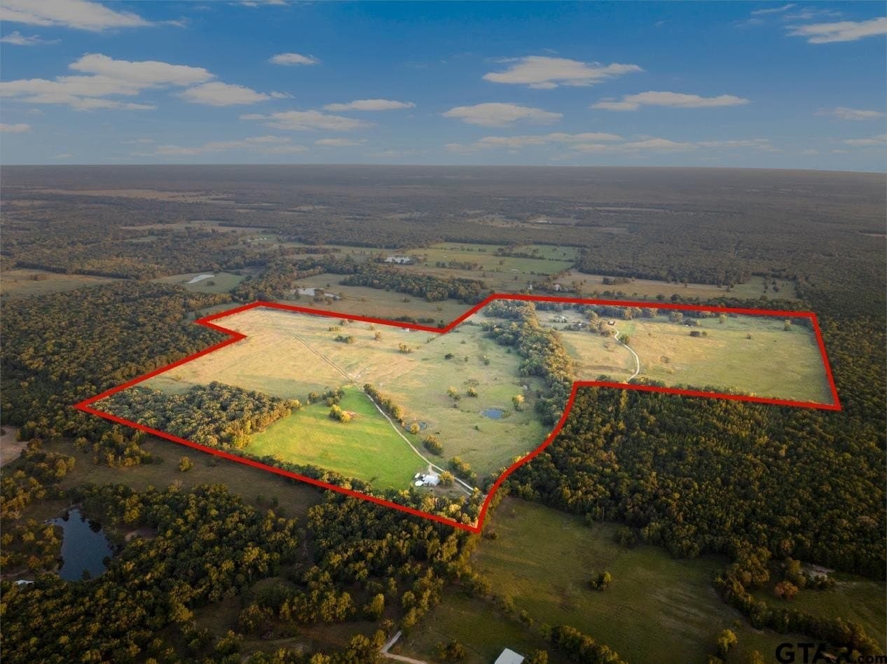 316.87 acres in Red River County - photo 41