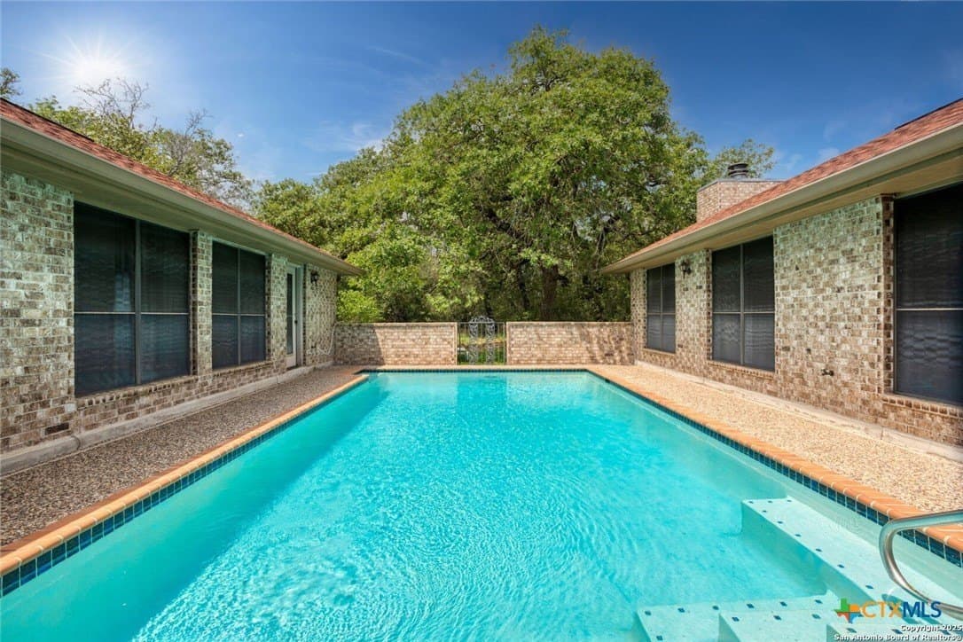 10 acres in Guadalupe County - photo 33