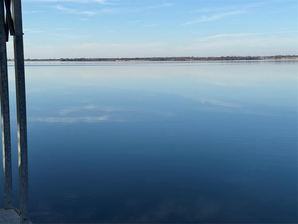 1.01 acres in Navarro County - photo 35