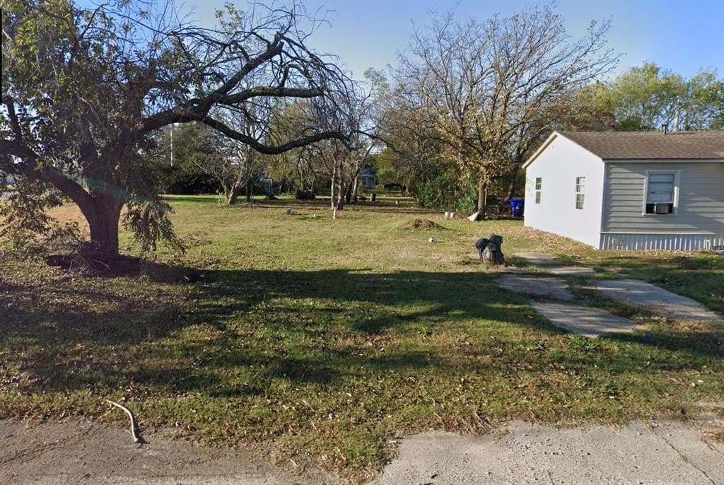 0.23 acres in McLennan County - photo 3