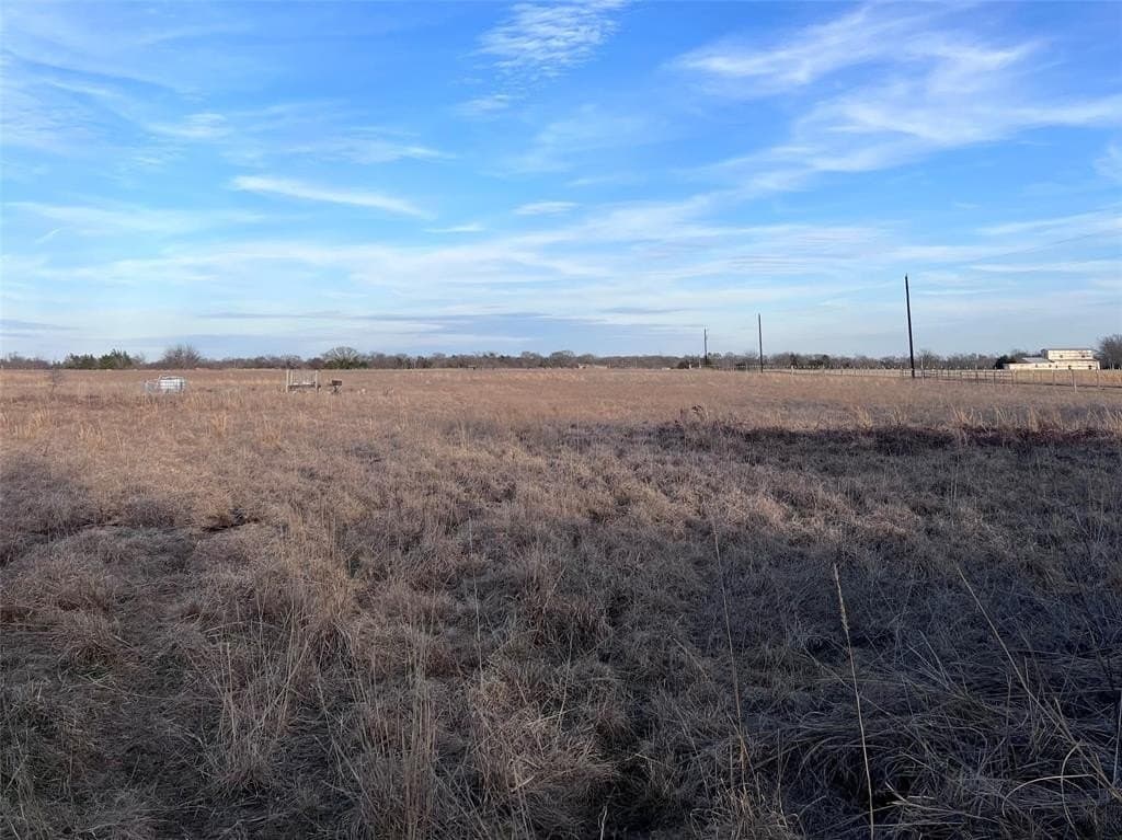 5.1 acres in Van Zandt County - photo 2