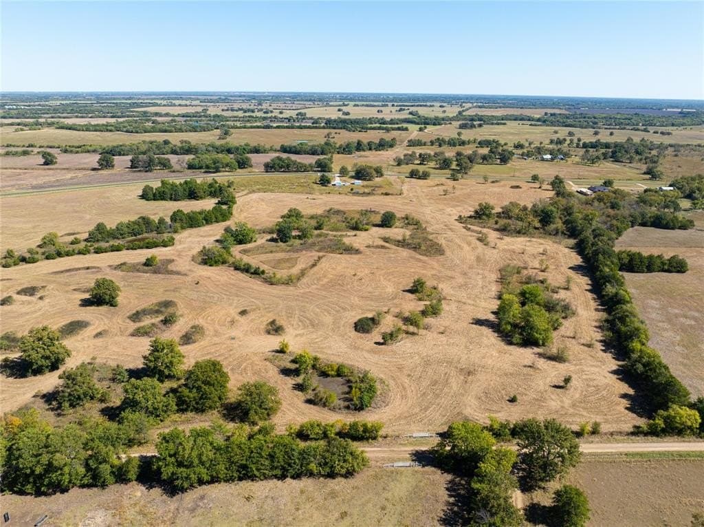 10.22 acres in Lamar County - photo 3