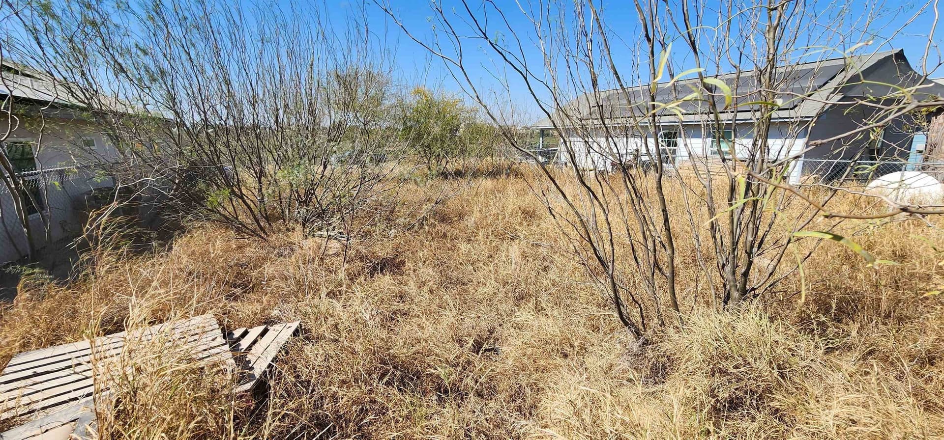 0.11 acres in Webb County - photo 4