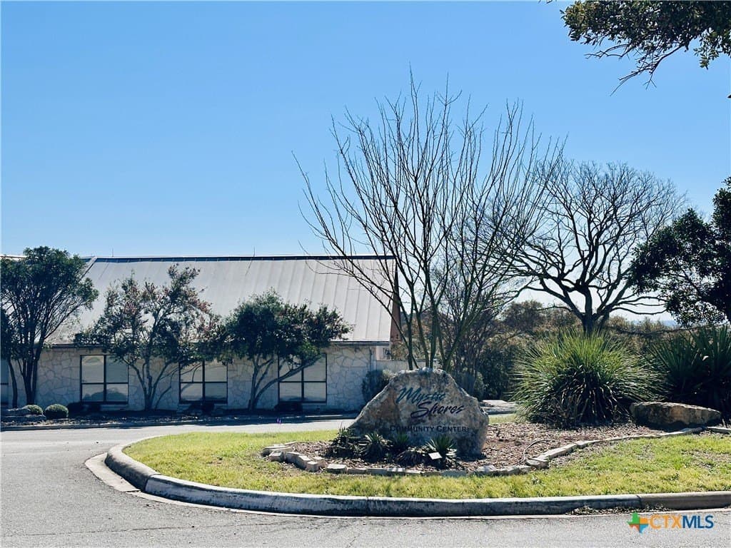 3.17 acres in Comal County - photo 4