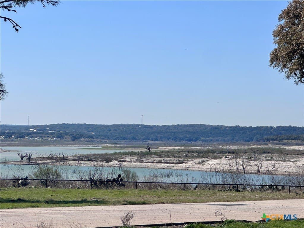 3.17 acres in Comal County - photo 7
