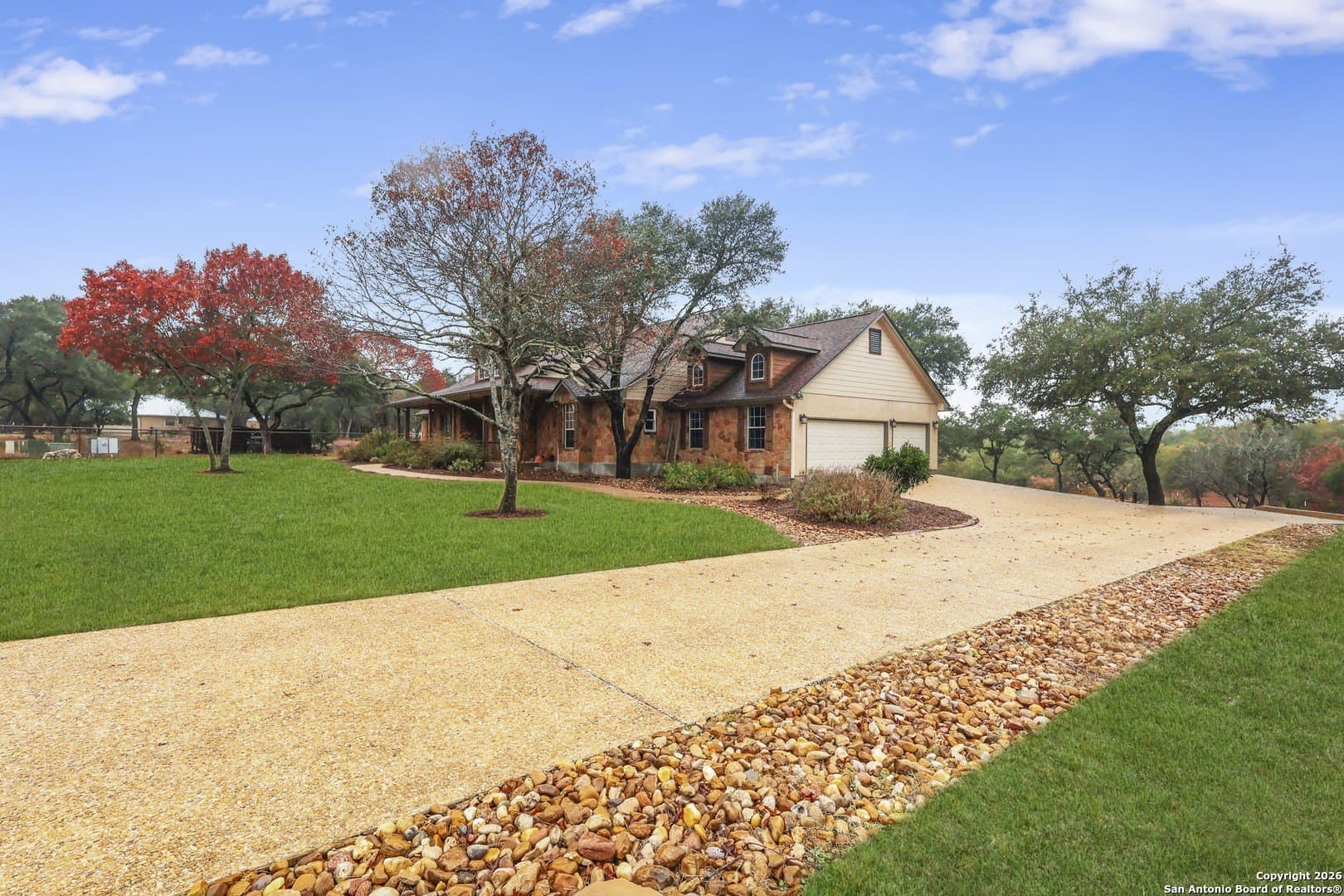 12.88 acres in Comal County - photo 4