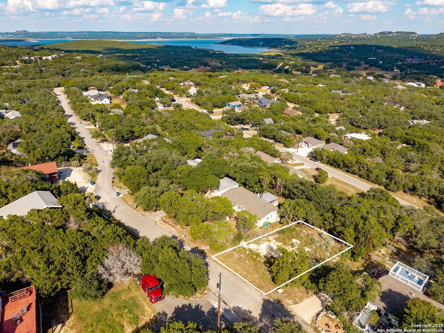 0.15 acres in Comal County - photo 2