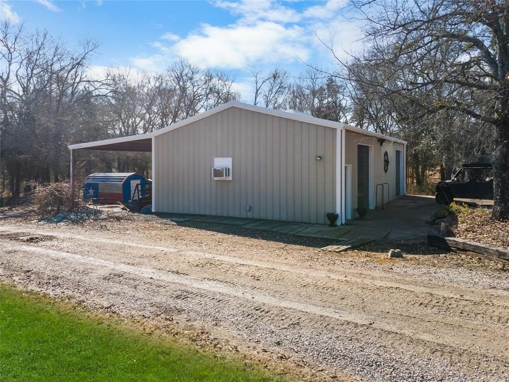 10 acres in Van Zandt County - photo 36