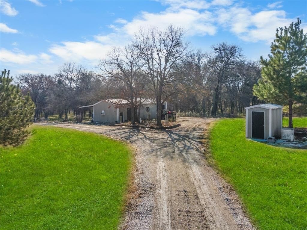 10 acres in Van Zandt County - photo 38