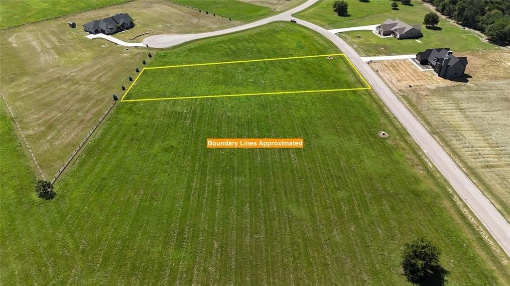 1.07 acres in Navarro County - photo 2