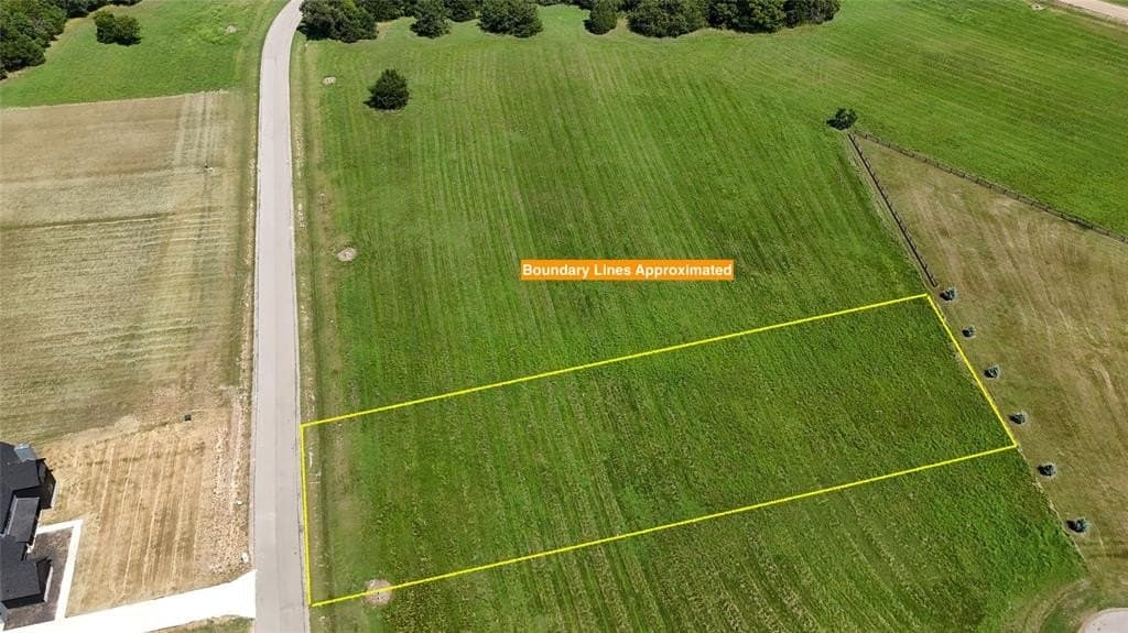 1.07 acres in Navarro County - photo 6