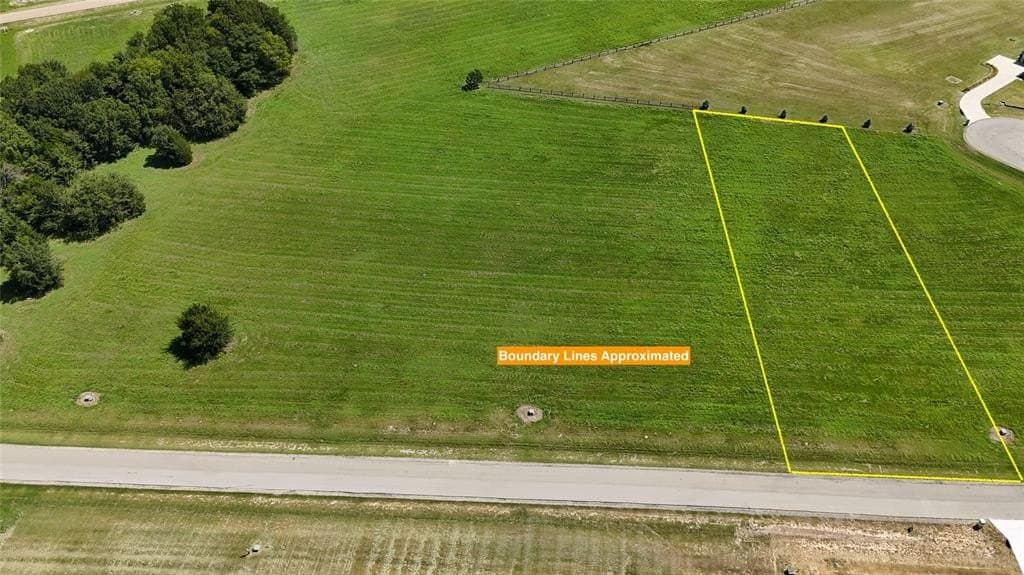 1.07 acres in Navarro County - photo 21