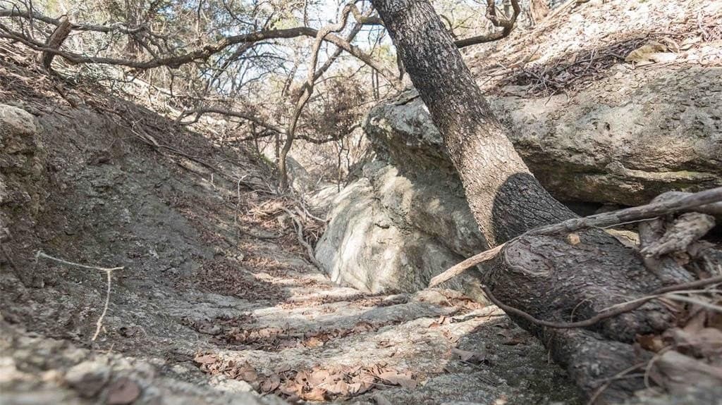 0.35 acres in Bell County - photo 11