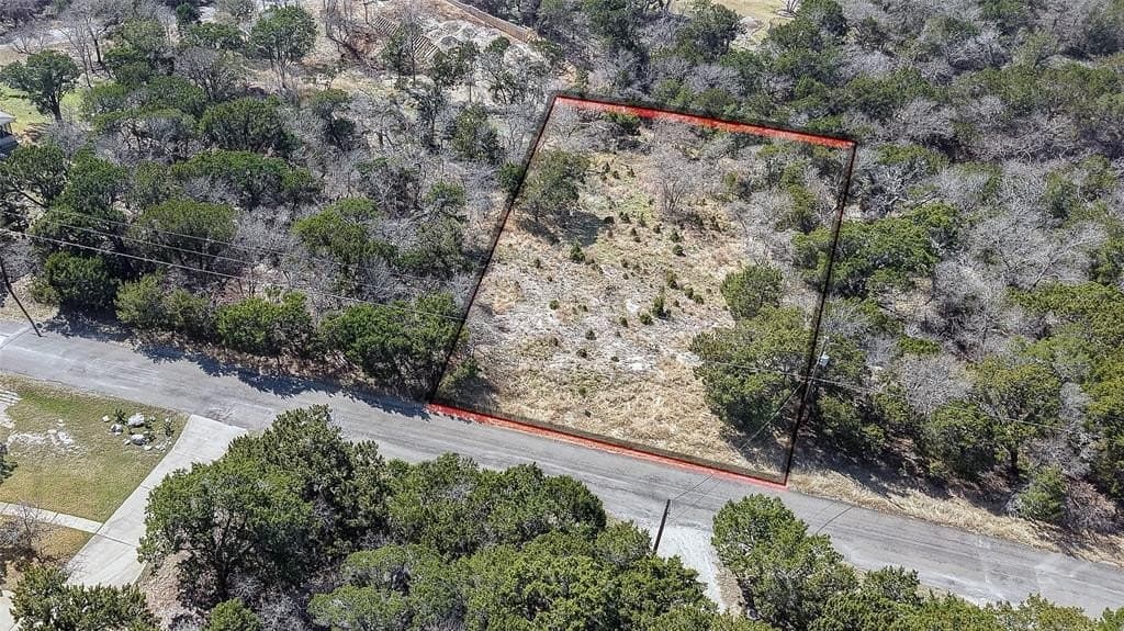 0.35 acres in Bell County - photo 2
