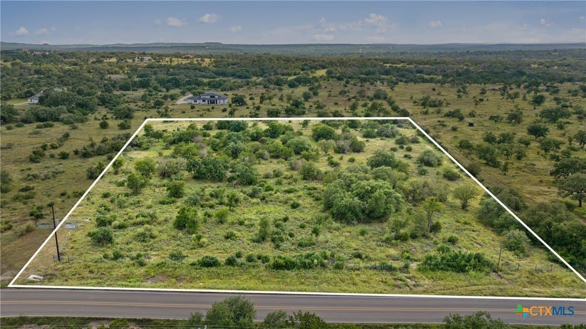 5 acres in Blanco County - photo 8