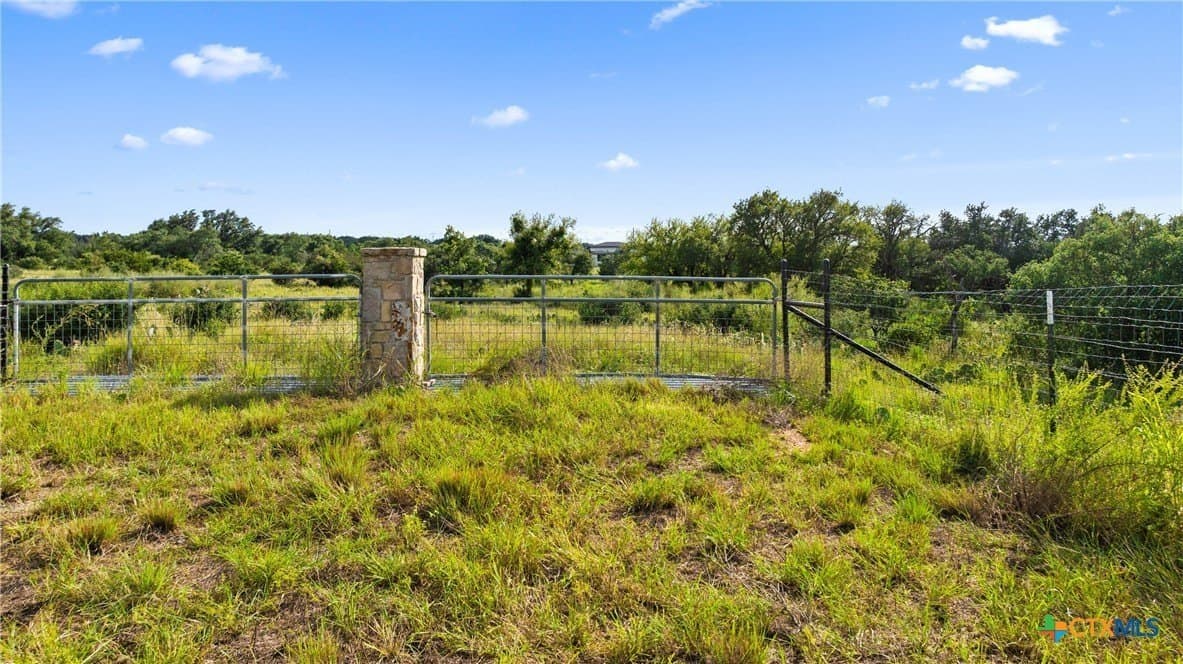 5 acres in Blanco County - photo 11