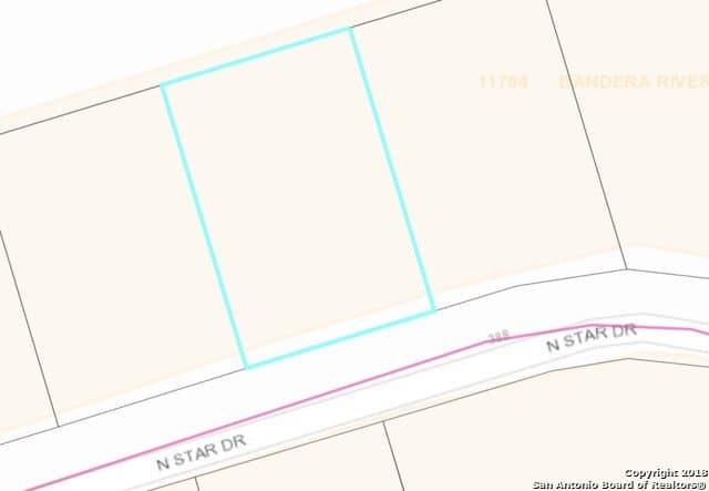 0.5 acres in Bandera County - photo 3