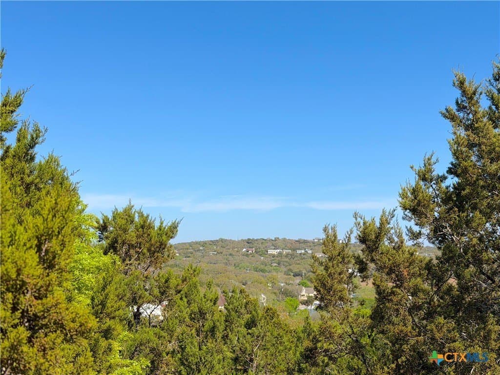 1.09 acres in Comal County - photo 2
