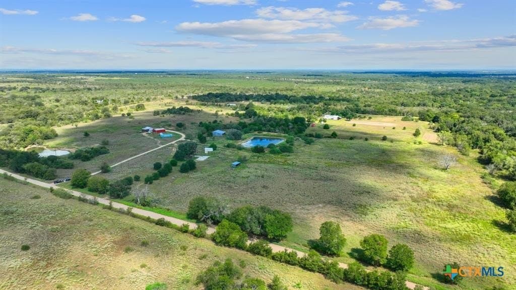 18.31 acres in Gonzales County - photo 5