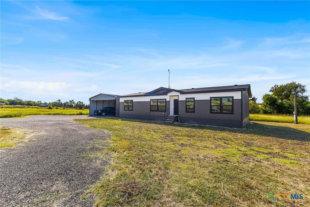15.83 acres in McLennan County - photo 4