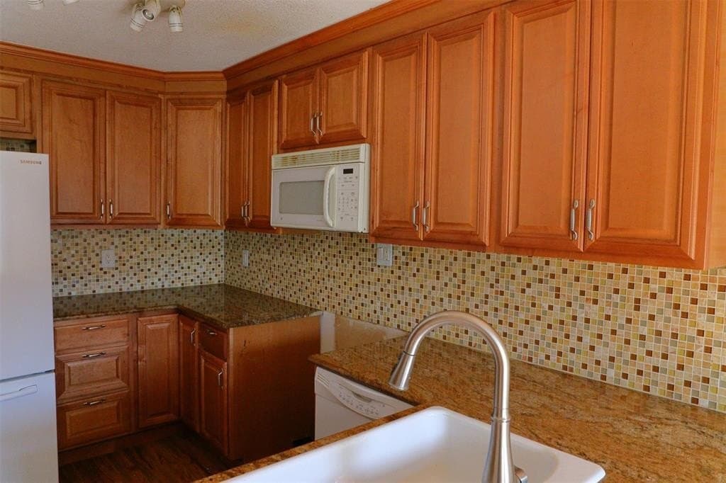 10.63 acres in Dallas County - photo 5