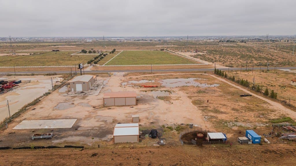 10 acres in Ector County - photo 2