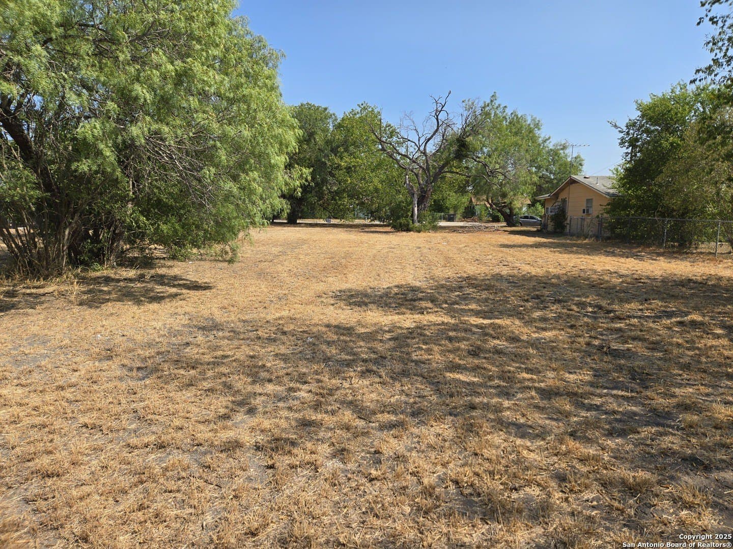 0.5 acres in Bexar County - photo 2
