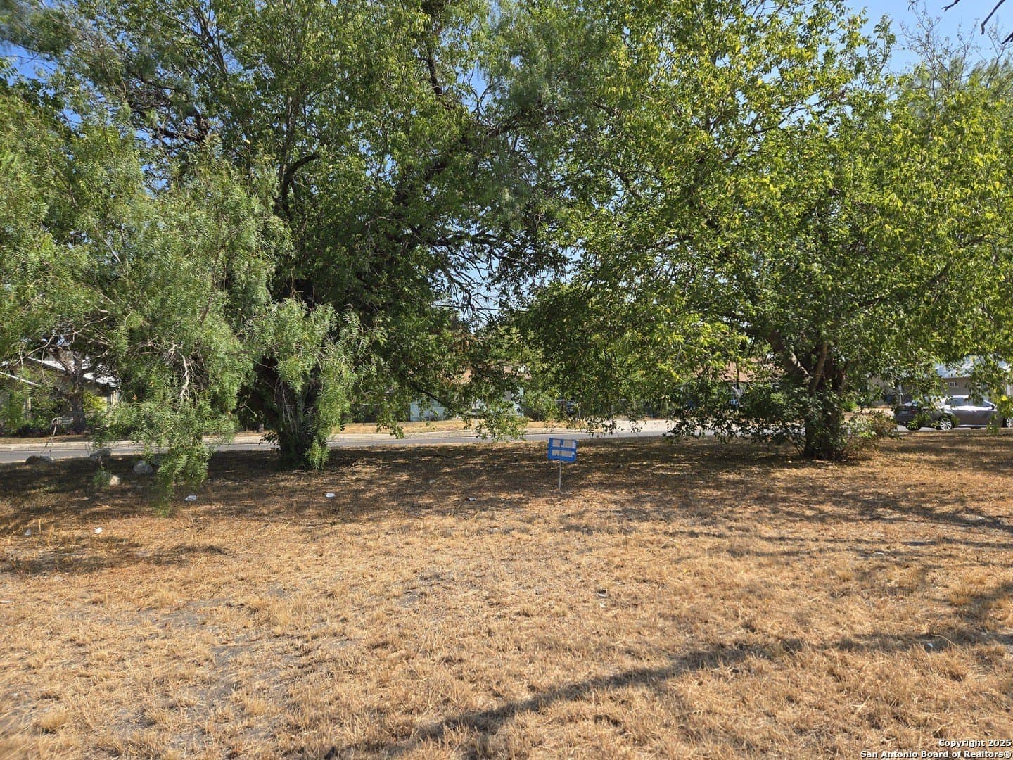 0.5 acres in Bexar County - photo 4
