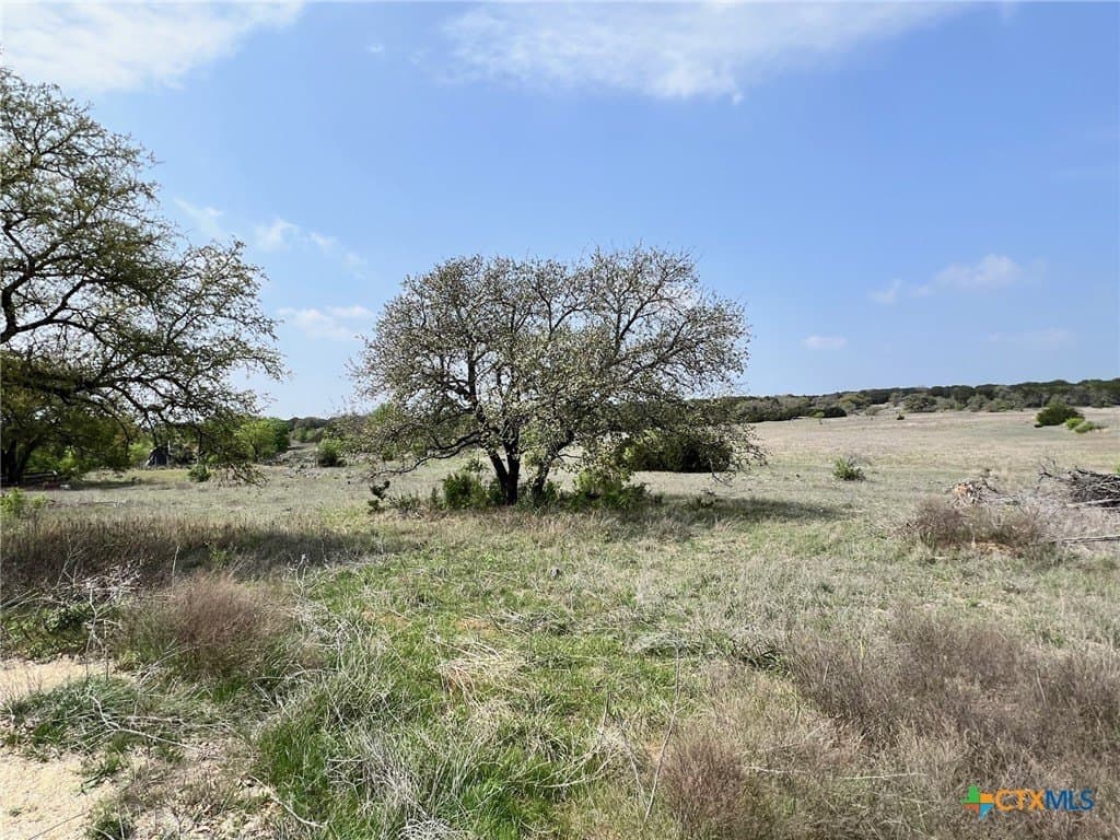 16 acres in Lampasas County - photo 2