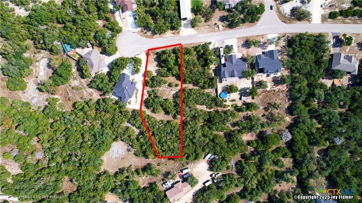0.65 acres in Comal County - photo 15