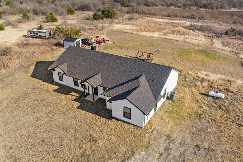 35 acres in Ellis County - photo 7