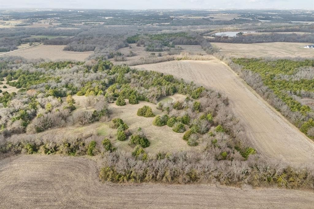 84.68 acres in Collin County - photo 4