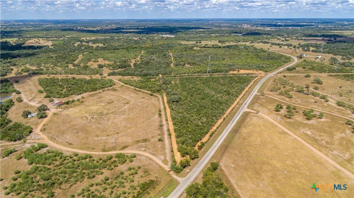 55 acres in DeWitt County - photo 4