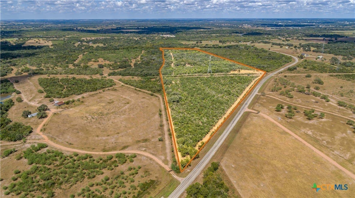 55 acres in DeWitt County - photo 3