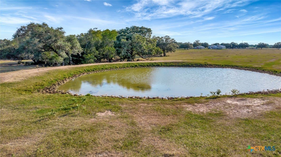 36.8 acres in Lavaca County - photo 3