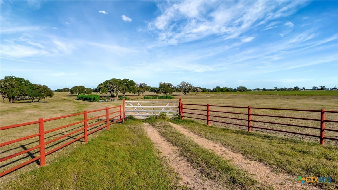 36.8 acres in Lavaca County - photo 15