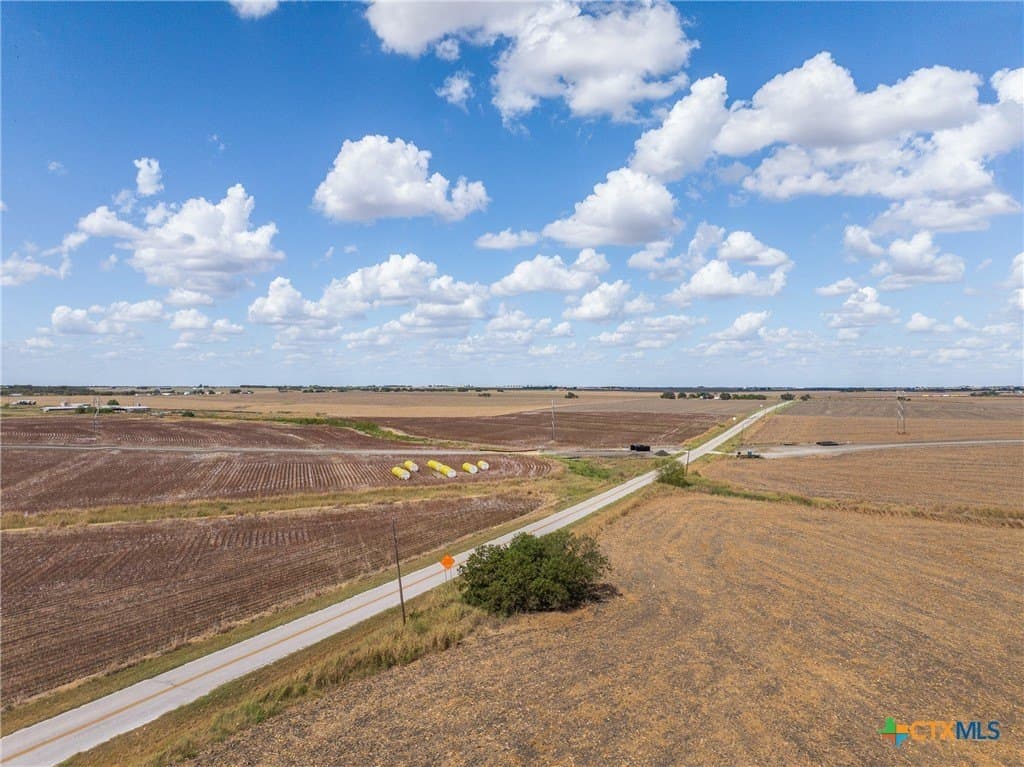 240 acres in Travis County - photo 5
