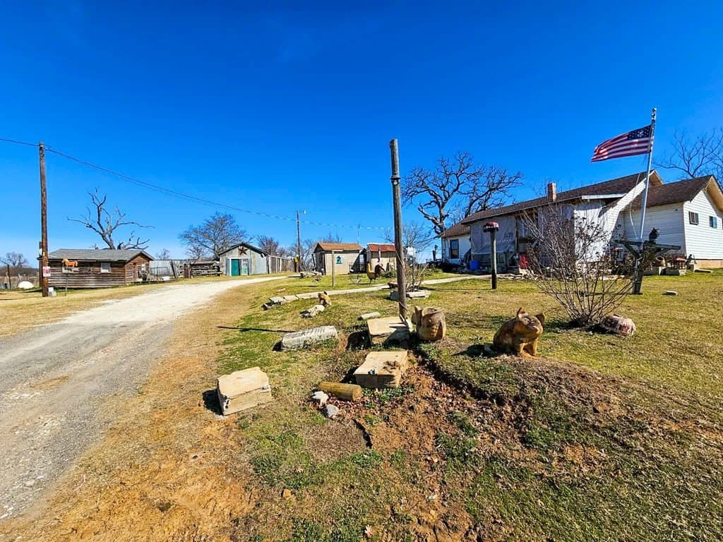 26.04 acres in ANDERSON County - photo 3