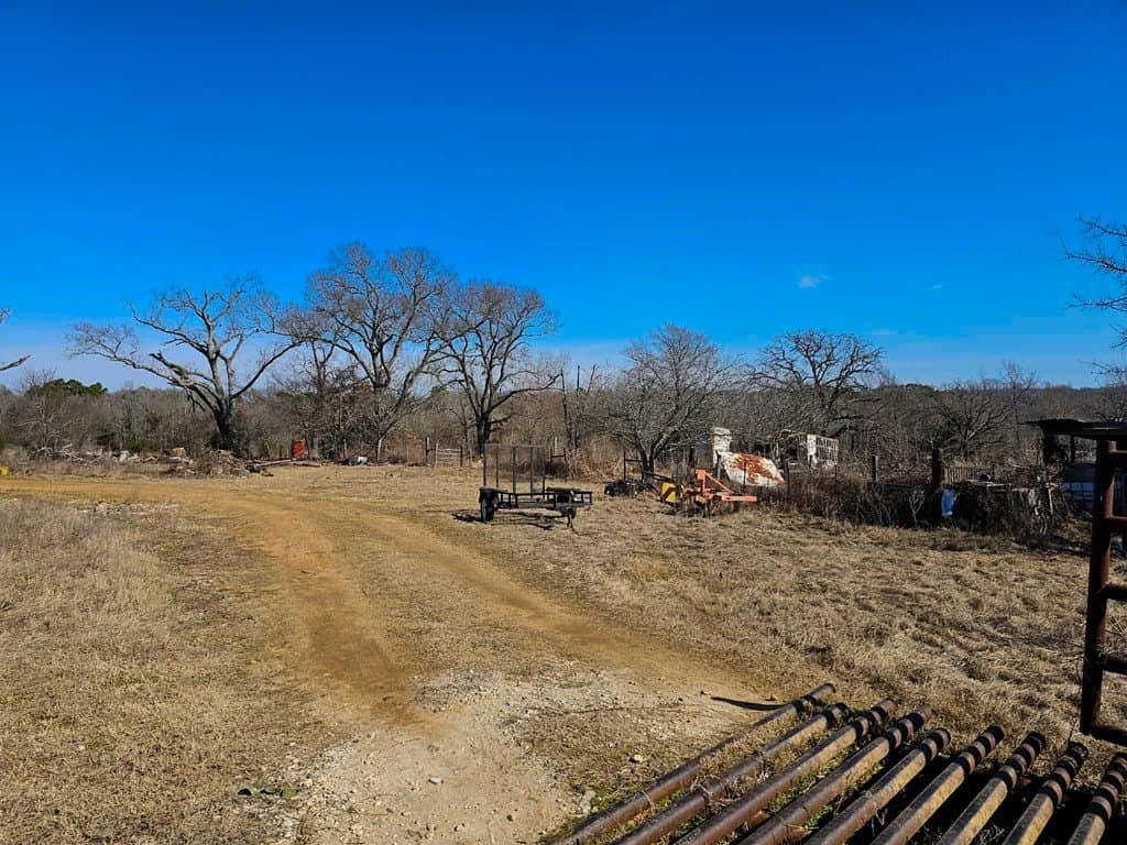 26.04 acres in ANDERSON County - photo 27