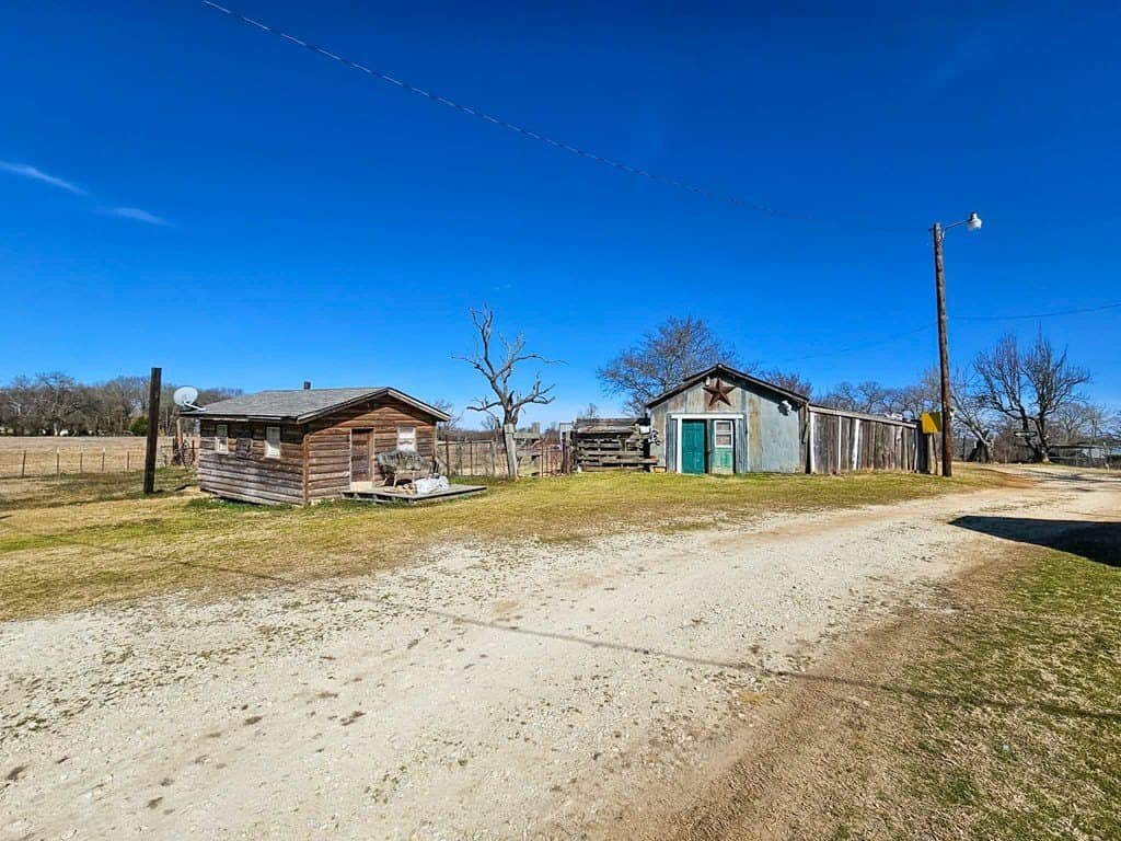 26.04 acres in ANDERSON County - photo 20