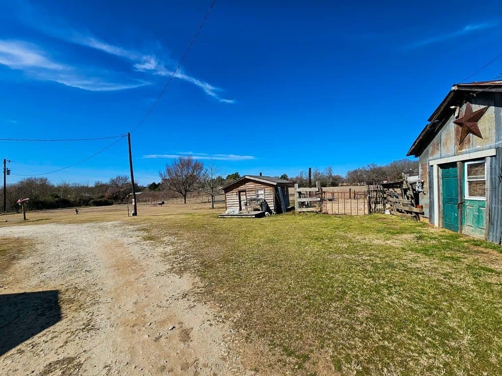26.04 acres in ANDERSON County - photo 22