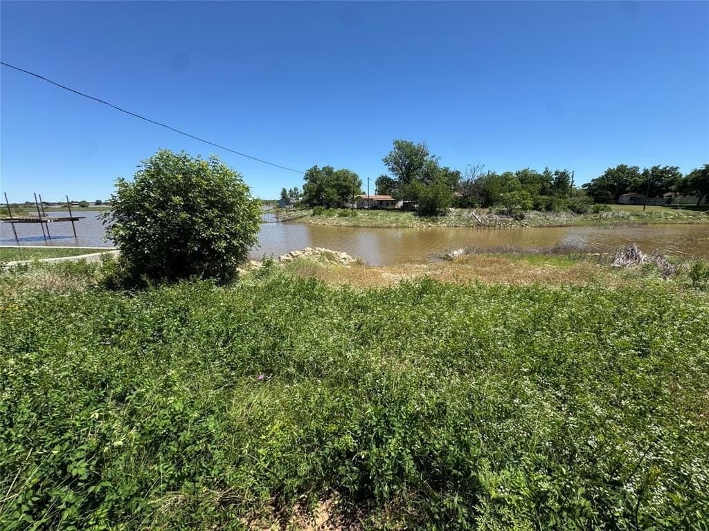 0.51 acres in Jones County - photo 9