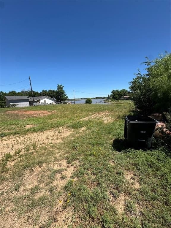 0.51 acres in Jones County - photo 3